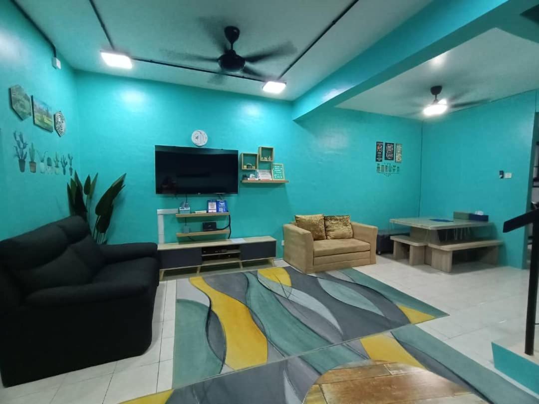 The Handz House II With Wifi - For Family Or Same Gender Only Кепала Батас Екстериор снимка